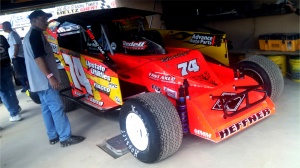 The dirt Modifieds of today share similar characteristics of a 34 year old legendary Modified. Chad Frey photo.